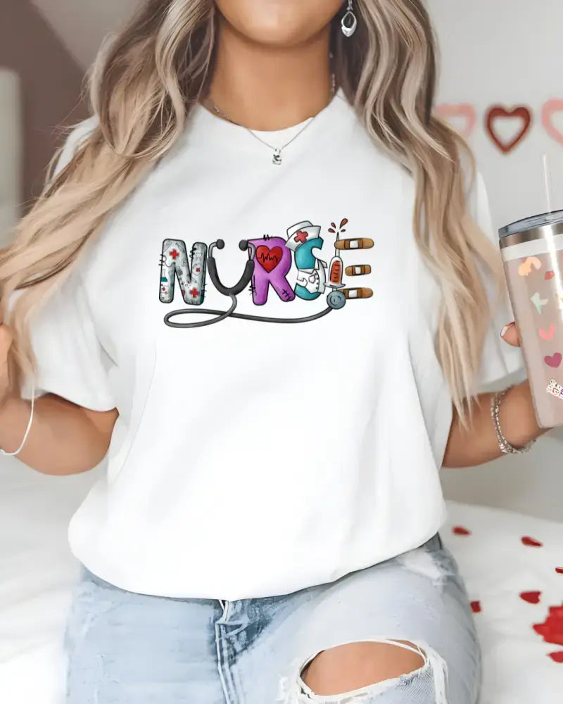 👩‍⚕️ Perfektes Geschenk für Krankenschwestern – Stylisches Nurse-Design mit zusätzlichem mit Ärmeldruck! 🏥✨ | Exklusiv:
