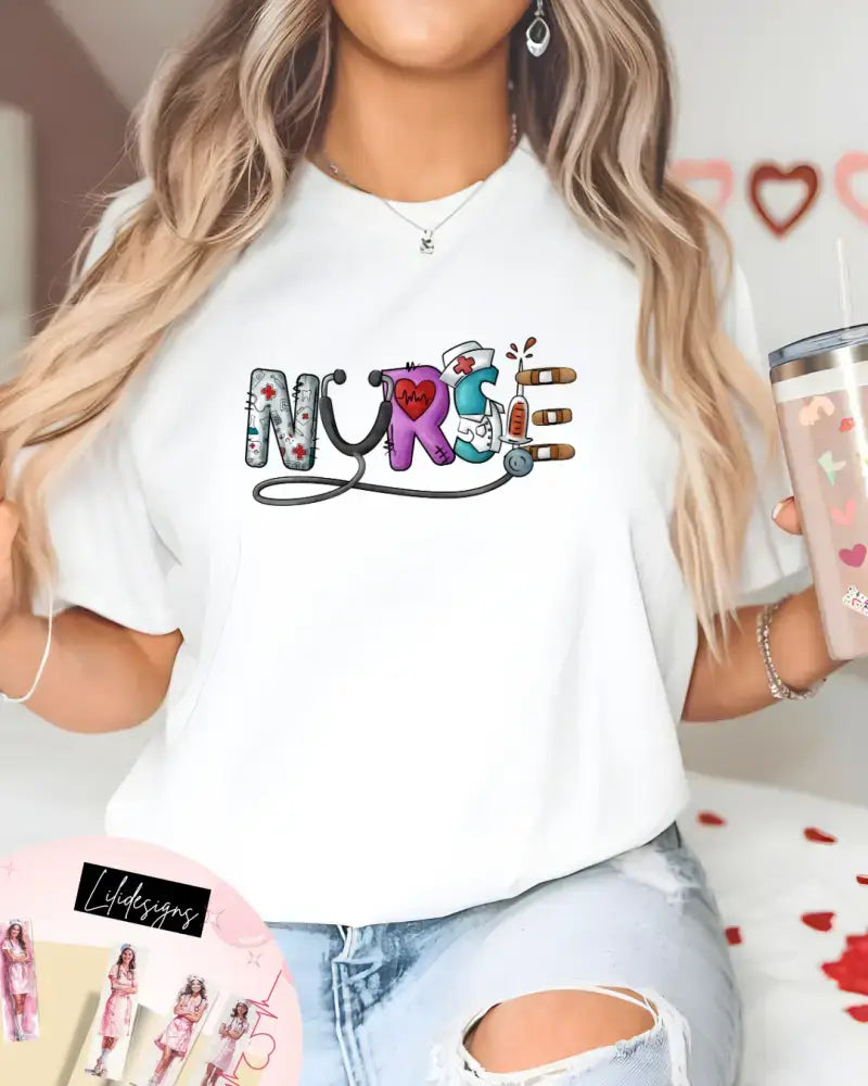 👩‍⚕️ Perfektes Geschenk für Krankenschwestern – Stylisches Nurse-Design mit zusätzlichem mit Ärmeldruck! 🏥✨ | Exklusiv: